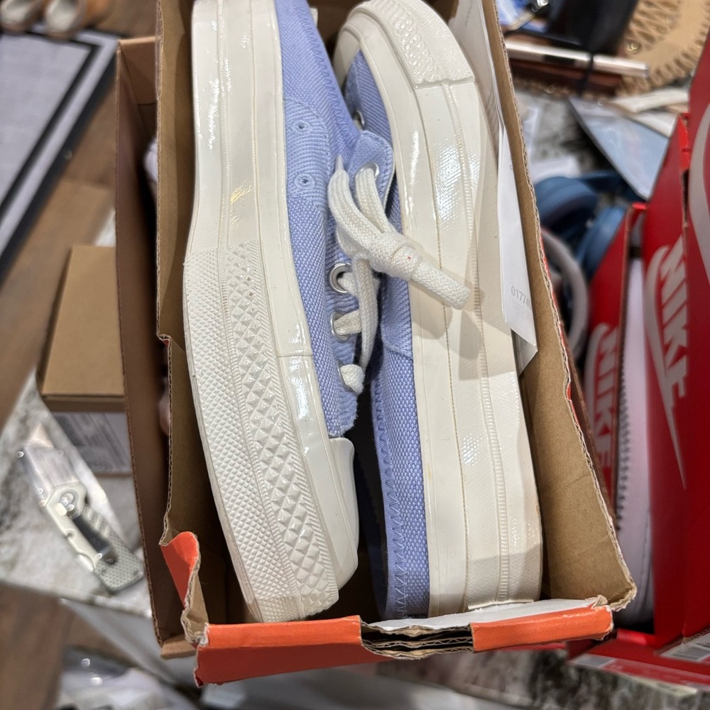 Converse Blue and White Textured Sneakers